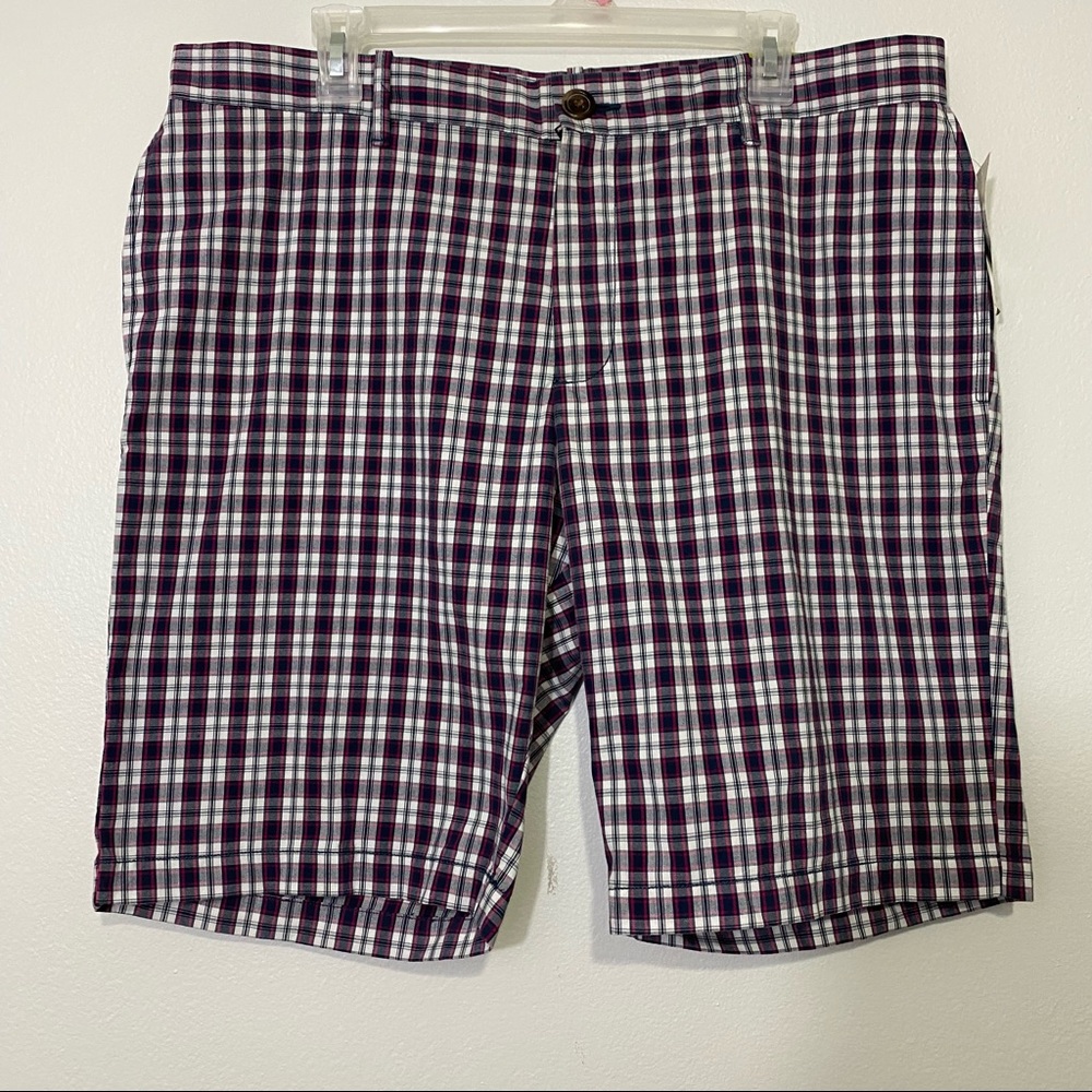 Penguin Mens Size 36. NWT Checkered Shorts